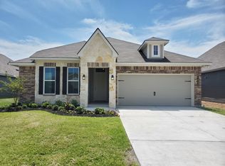 1422 Lake Ridge Dr, Brenham, TX 77833