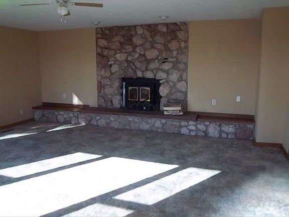 4th image of 3599 Echo Dr