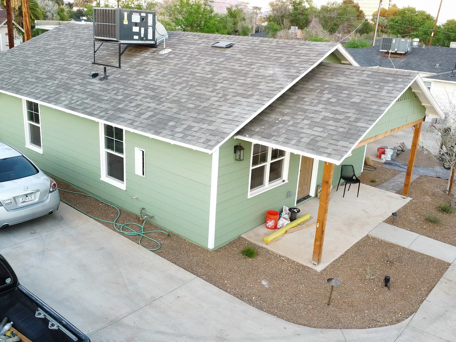 2 bed, 900 sqft, $2,200 — Photo 3