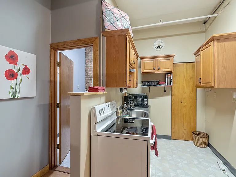 307-13 S Clinton St S #300 — Photo 6
