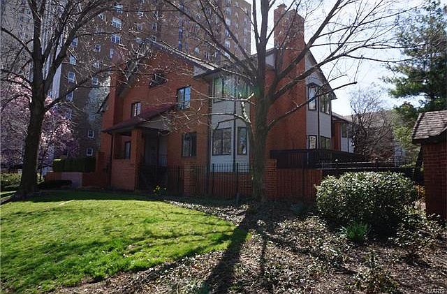 1st image of 4464 Lindell Blvd #7