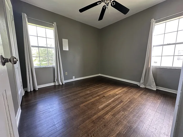 1206 Sandra Dr — Photo 13