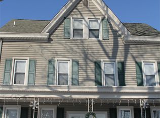 118 Delaware Ave APT 1, Morrisville, PA 19067