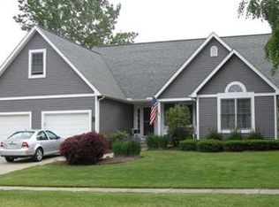 713 Compass Dr, Erie, PA