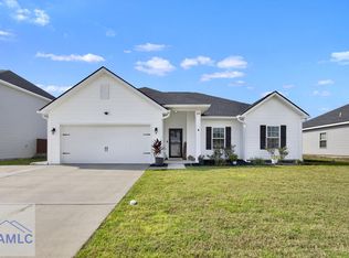 1104 Turpentine Trl, Hinesville, GA 31313