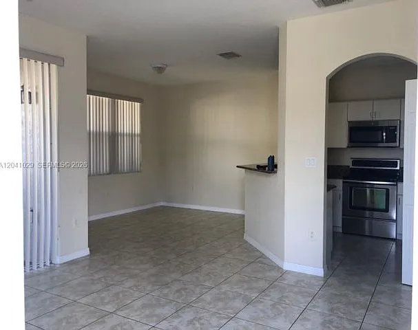 11823 SW 152nd Ct — Photo 5