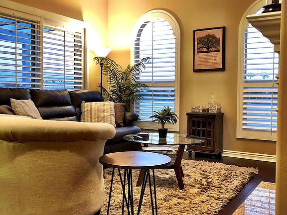 5th image of 45245 Seeley Dr #1-15H