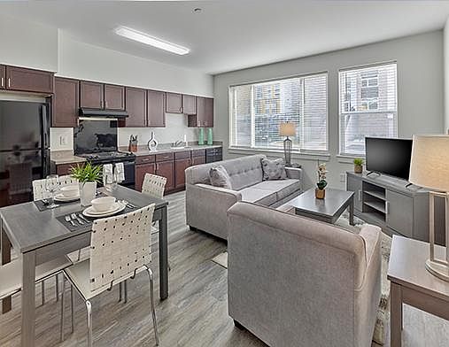 4th image of 7250 Nightingale Hill Ln #3B-2Ba