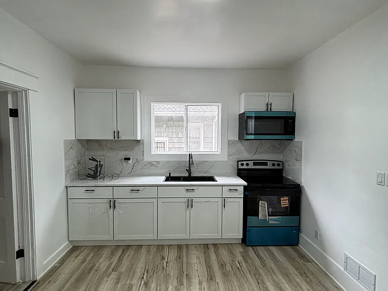 418 W Park Ave #1 — Photo 12
