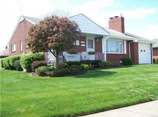 2363 Ritchie St, Aliquippa, PA 15001