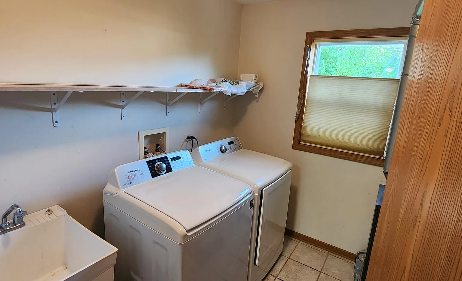 3 bed, 1435 sqft, $2,000 — Photo 3