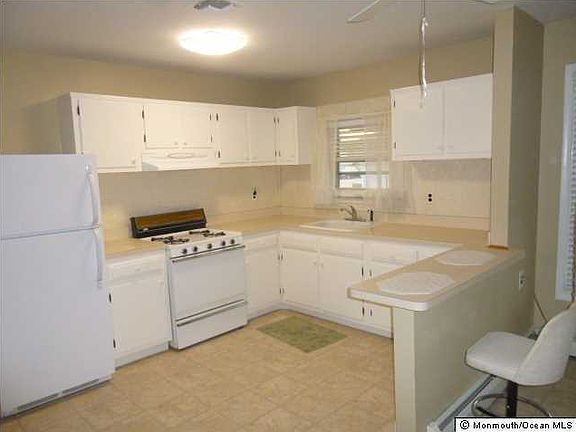 5th image of 519 Jamaica Blvd