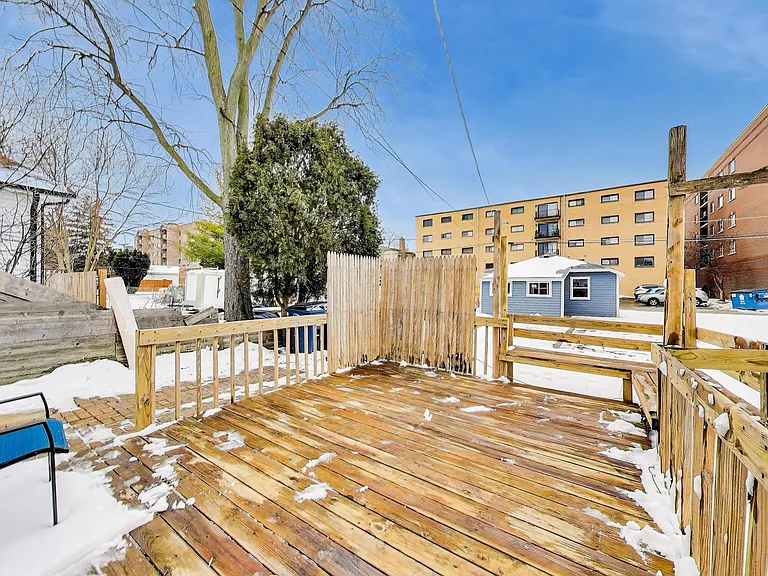 1638 Oakwood Ave — Photo 30
