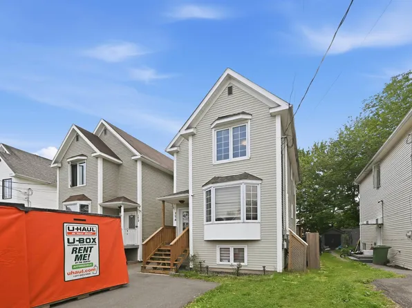 174 Silistria Dr, Halifax, NS B2W 6B1