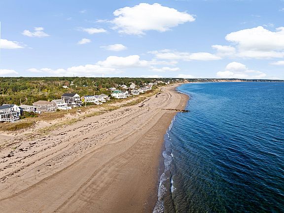 3rd image of 133 Phillips Road