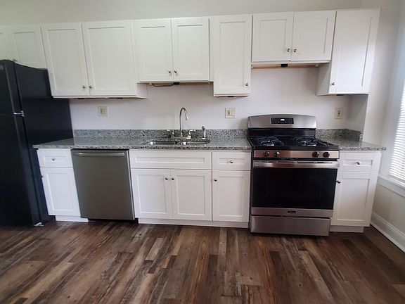 3rd image of 11841 Lake Ave APT 11