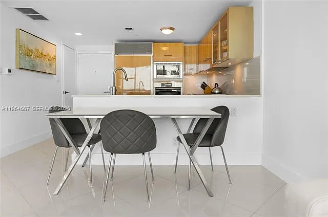 6801 Collins Ave #Penthouse 11 — Photo 10