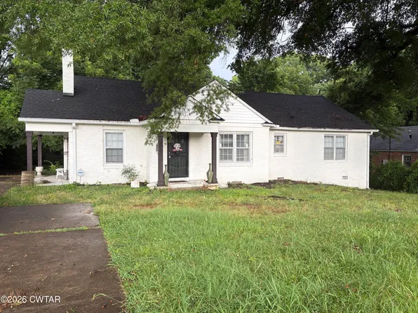 1256 Campbell St, Jackson, TN 38301
