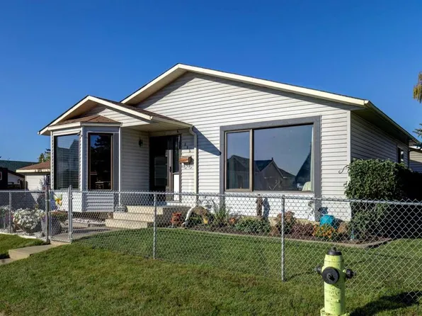 115 E Aberfoyle Close NE, Calgary, AB T2A 6T4