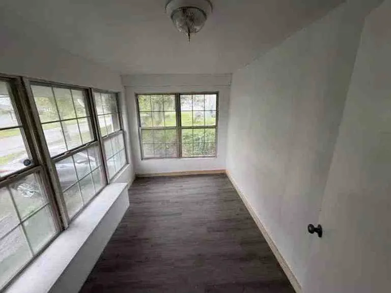 408 Malacca St — Photo 4