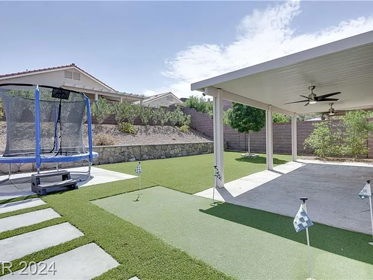 1088 Snow Roof Ave — Photo 44