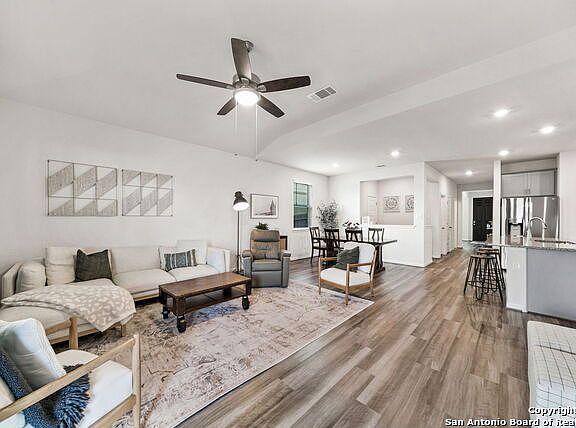 2nd image of 12939 Mayowa St