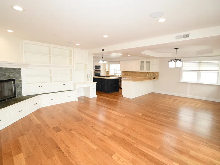 409 S Gertruda Ave — Photo 36