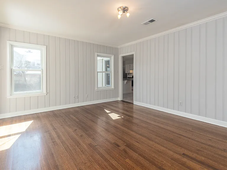 500 Colonial Rd — Photo 5