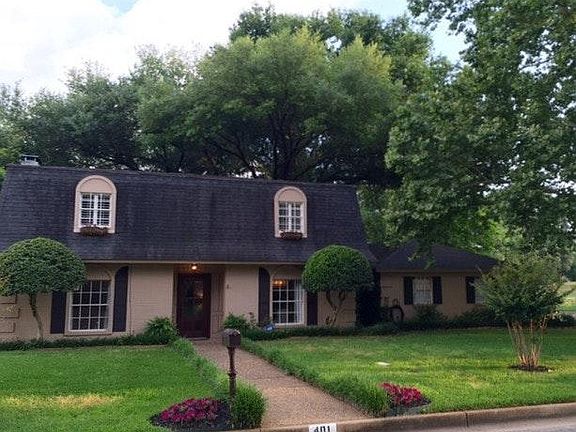 2nd image of 401 Brookwood Dr