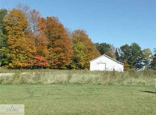 10421 Lisa Marie Dr, Eaton Rapids, MI 48827