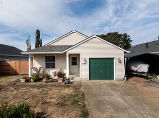 58959 Alexandra Ln, Saint Helens, OR 97051