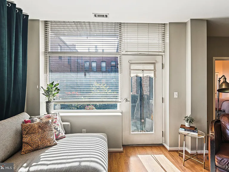 1211 Light St #308 — Photo 15