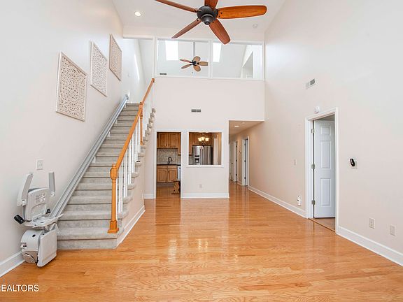 5th image of 118 Channel Way