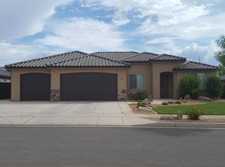 892 E Roadrunner Dr, Washington, UT 84780