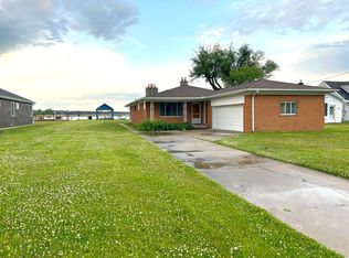 10434 Saint John Dr, Algonac, MI