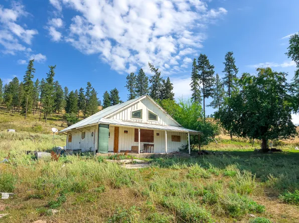1949 Scott Rd #B, Rice, WA 99167