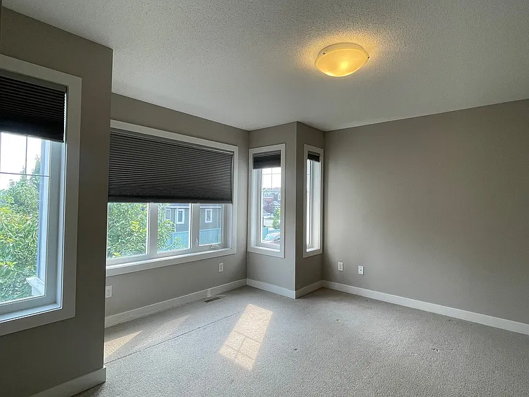 16724 15th Ave SW — Photo 29
