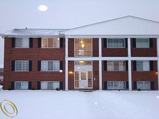 1st image of 8190 Crestview Dr