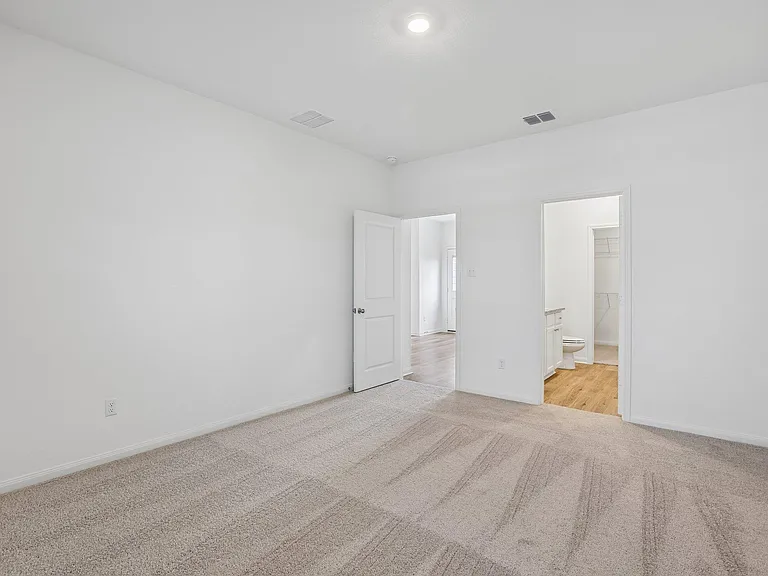 18400 Stellers Sea St — Photo 16