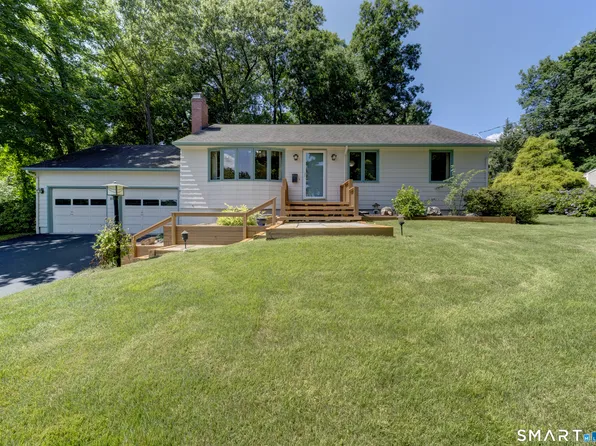 227 Glendale Drive, Bristol, CT 06010