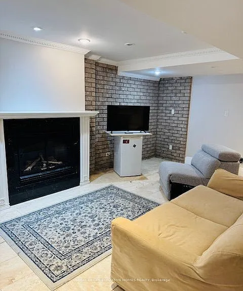 4562 Penhallow Rd #BASEMENT — Photo 6