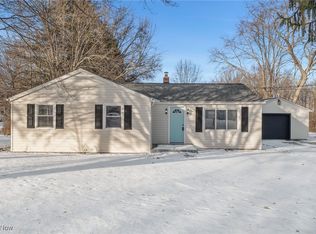 2815 Byron Dr, North Canton, OH 44720