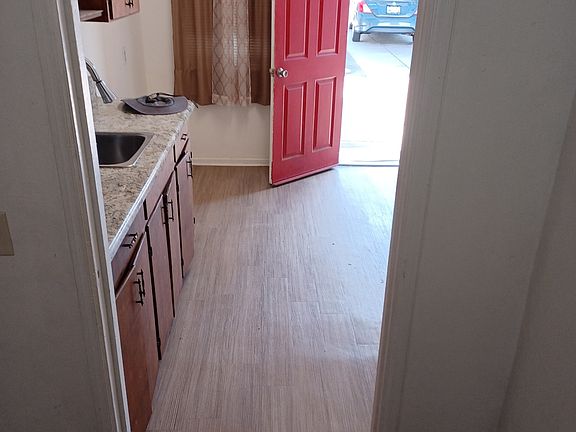 3rd image of 8016 Grace Ave #C
