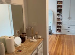 29 Orchard St APT 1, Pt Chester, NY 10573