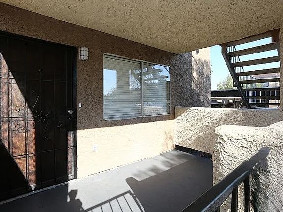2nd image of 1624 Burningwood Ln Unit 101