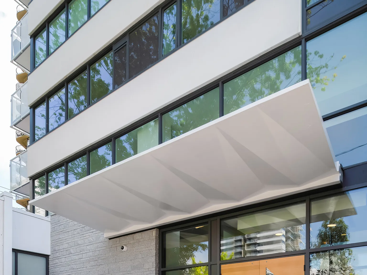 1188 Bidwell Street Vancouver — Photo 4