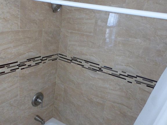 5th image of 426 D Ave #429-D
