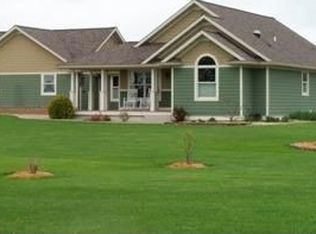 N10554 McDonah Ln, Trempealeau, WI 54661