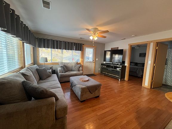 3rd image of 261 Fossil Bay Ct