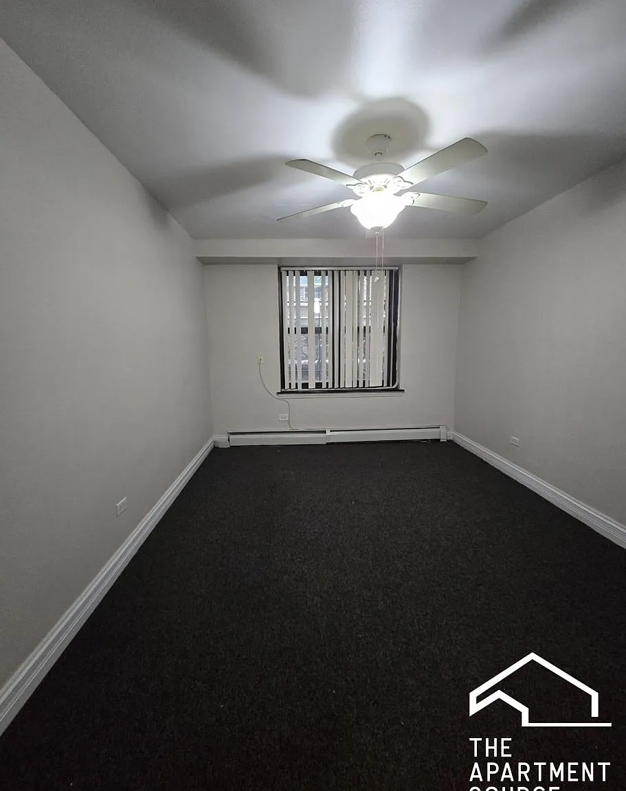 7326 North Ridge Avenue #1W — Photo 3